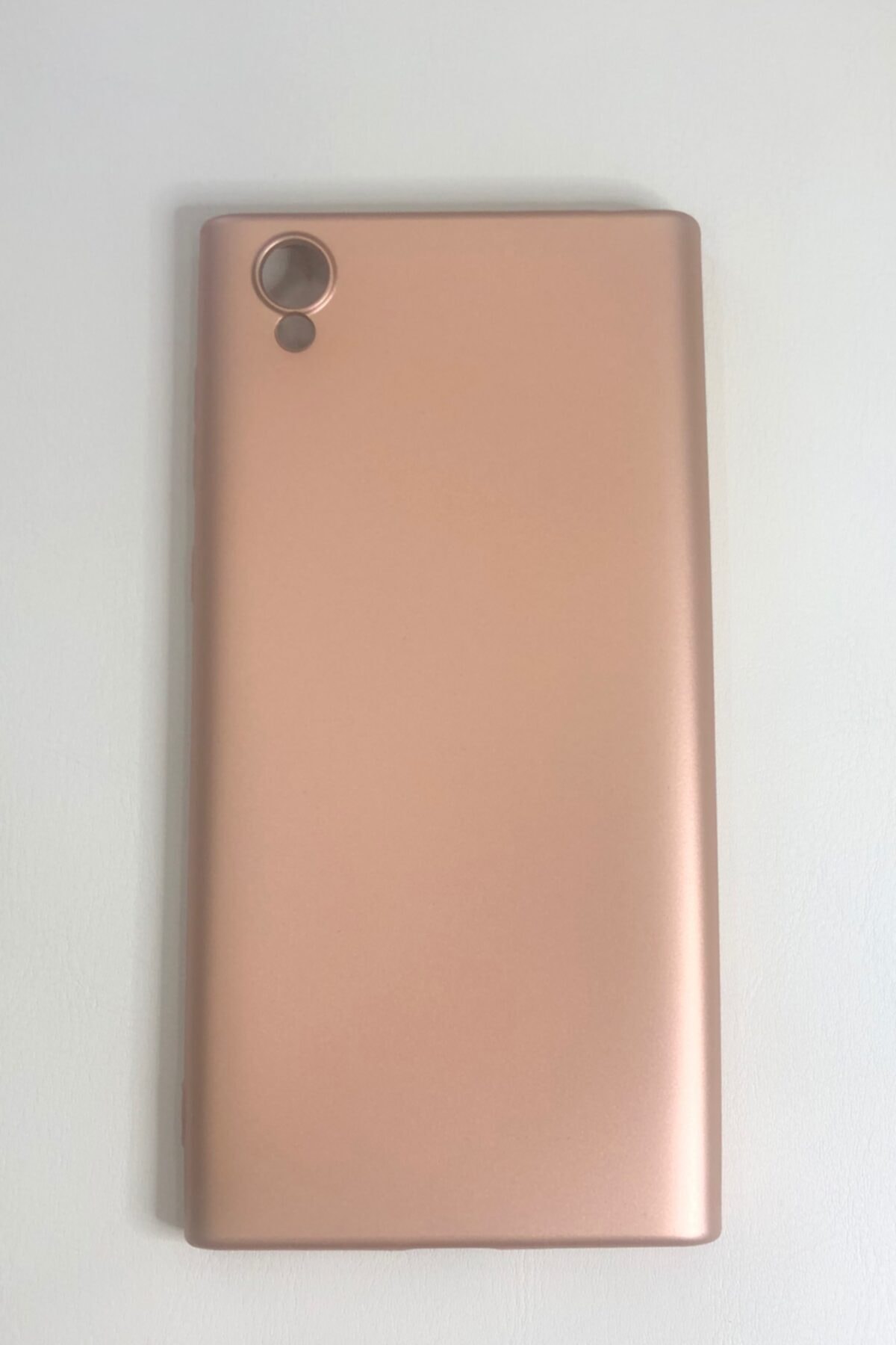 1_org_zoom Sony Xperia L1 Uyumlu Kılıf Mat Rubber Fit Silikon Silinebilir Nano Boya Korumalı - Görsel 1